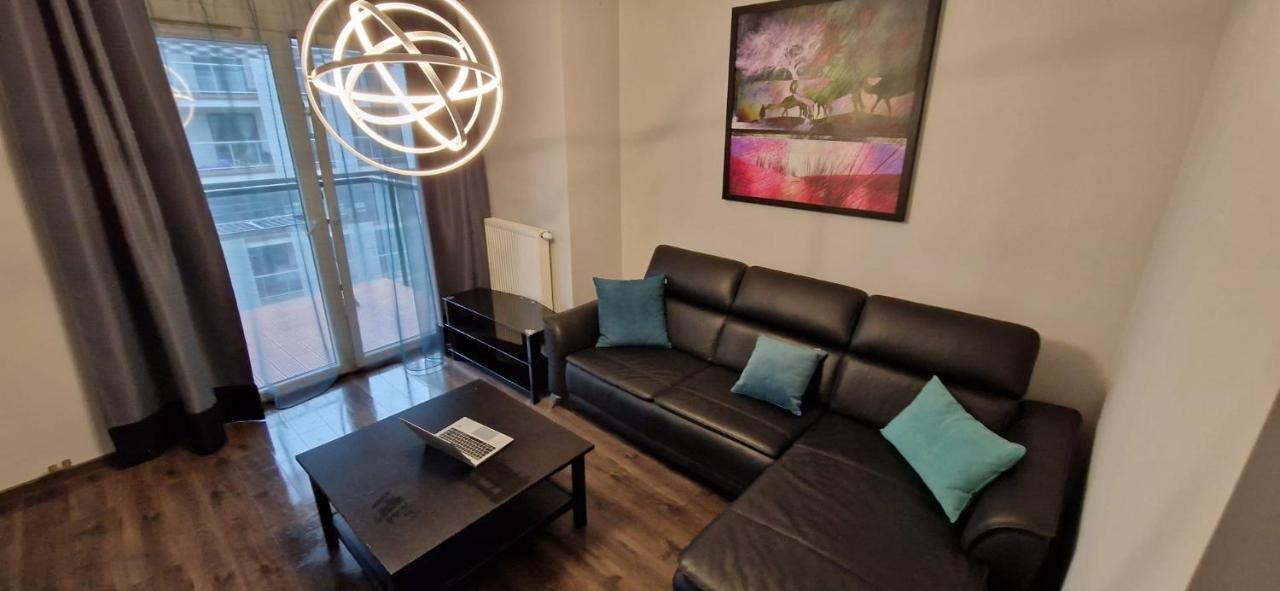 Ferienwohnung Atal Towers Prywatny Apartament Breslau Exterior foto
